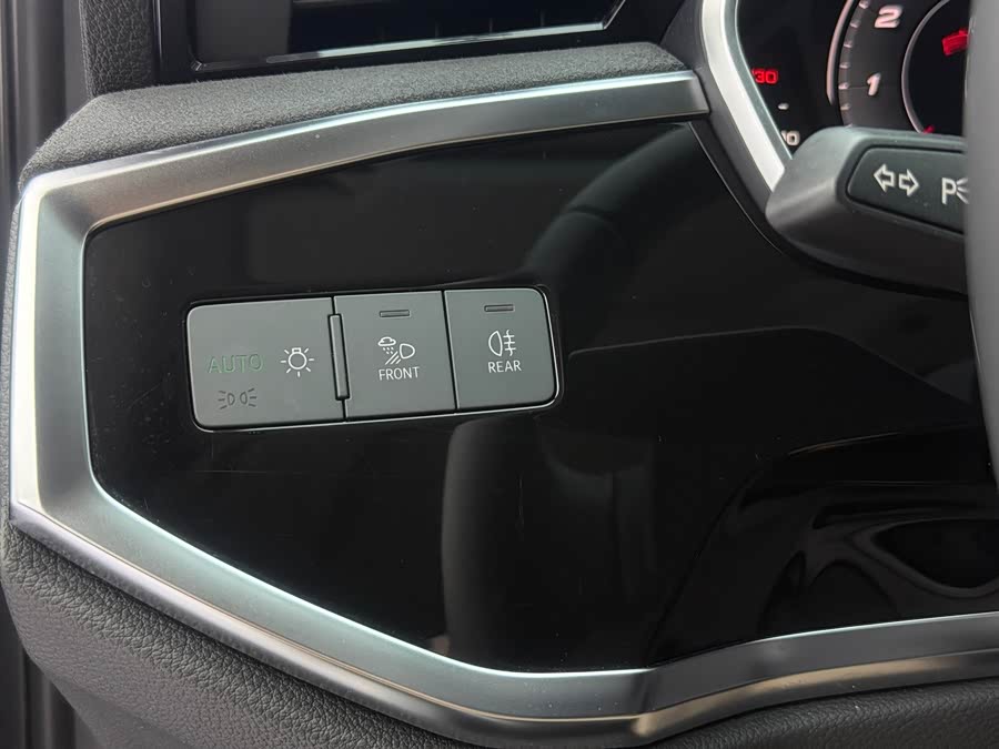 Audi Q3 2022, фото 19