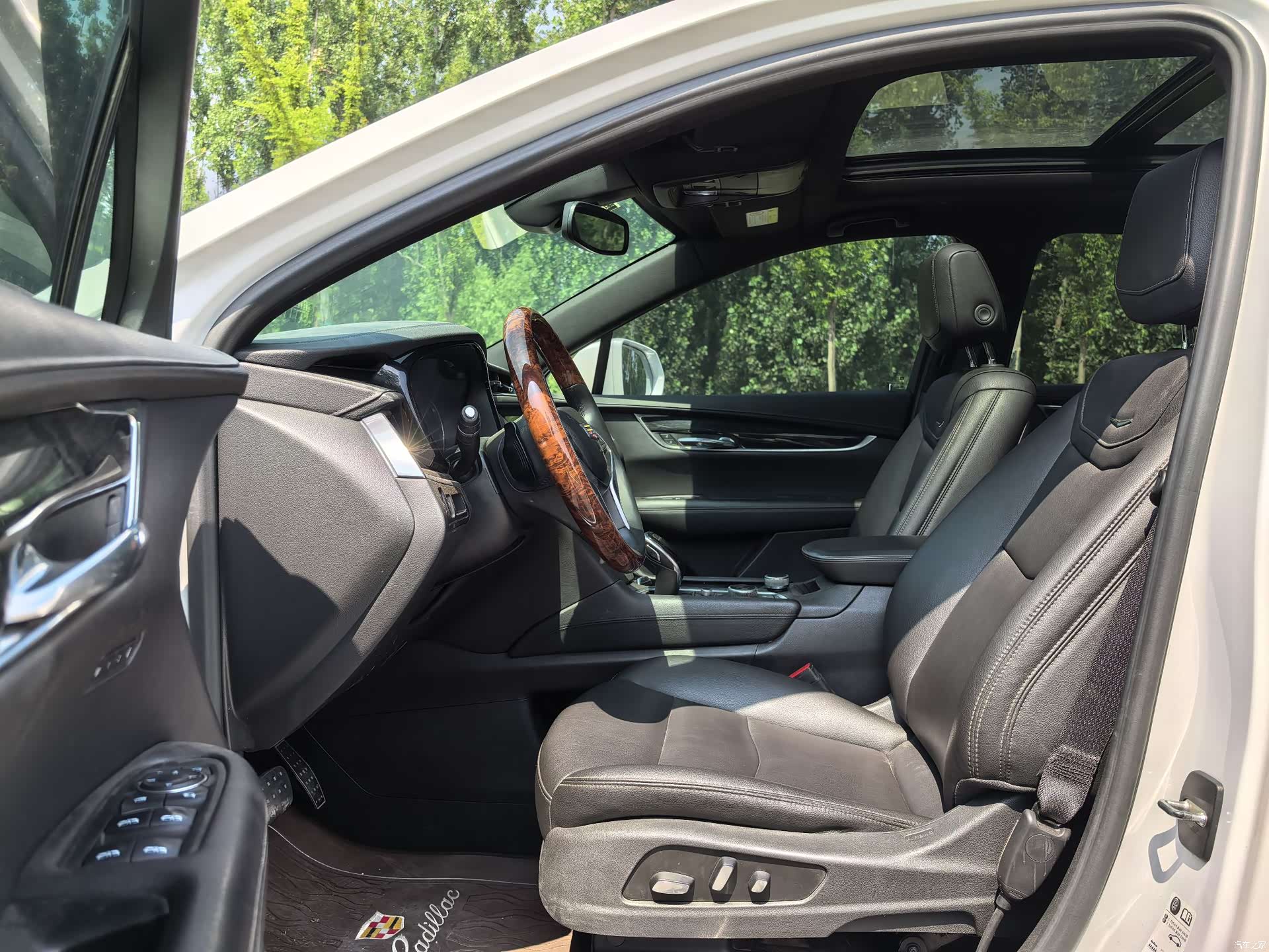 Cadillac XT5, 2020 8