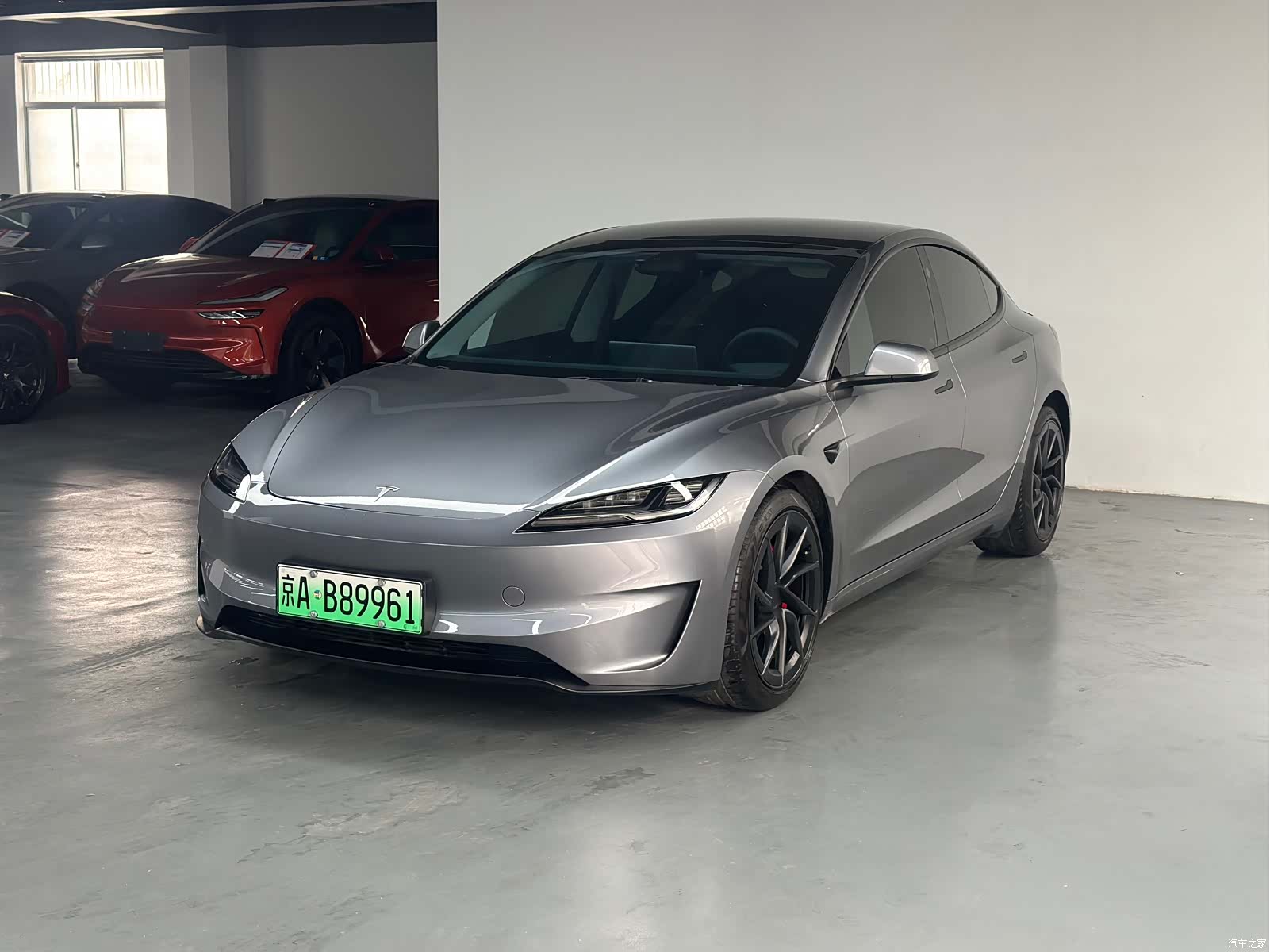 Tesla Model 3, 2024 1
