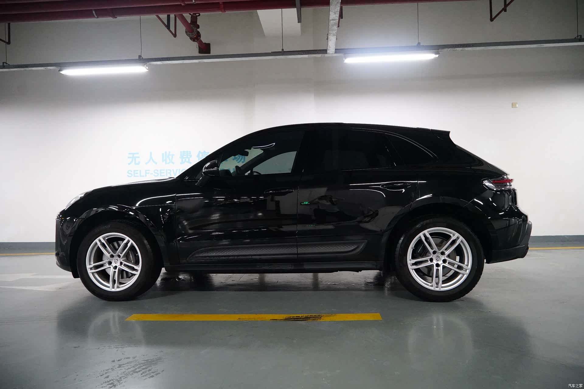 Porsche Macan, 2023 3