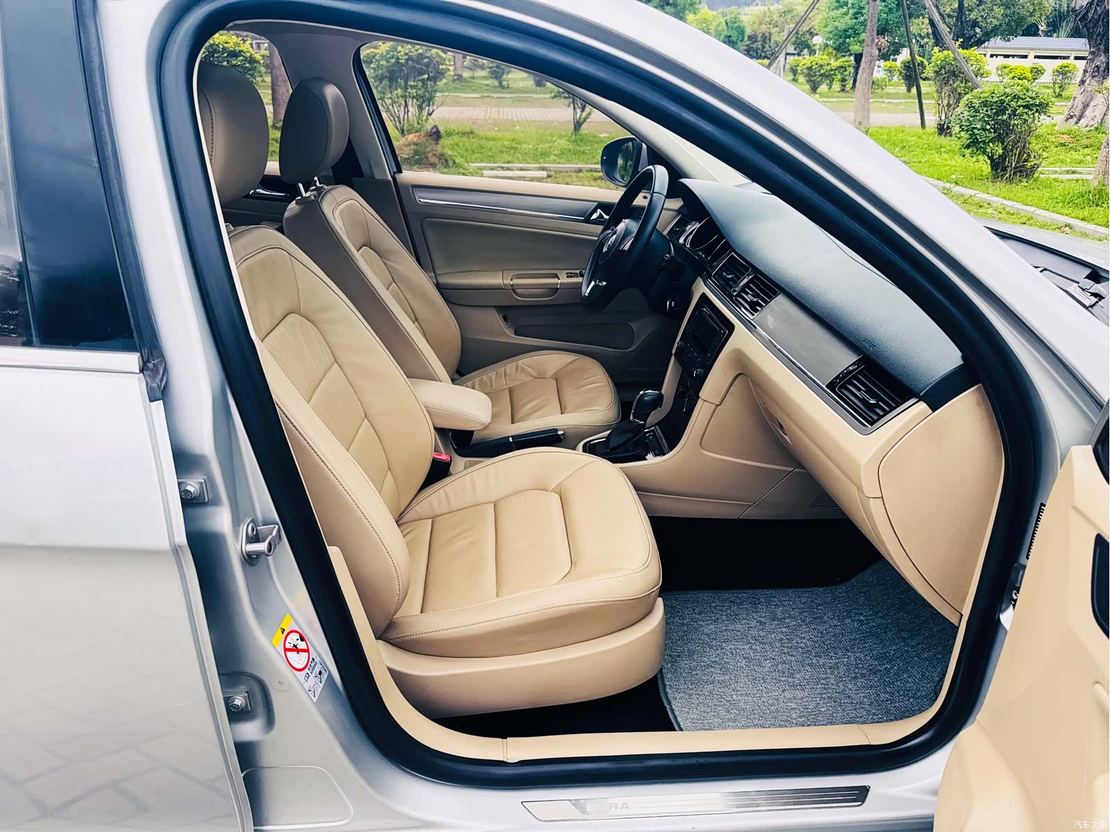 Volkswagen Bora, 2014 11