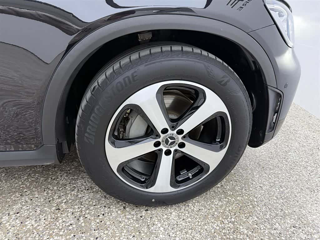 Mercedes-Benz GLC, 2023 15