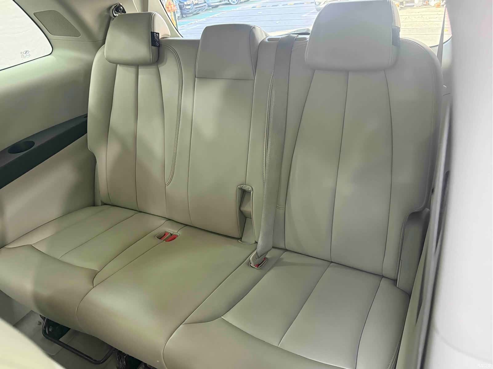 Buick GL8, 2019 8