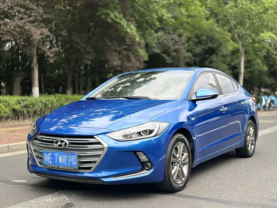 Hyundai Lead