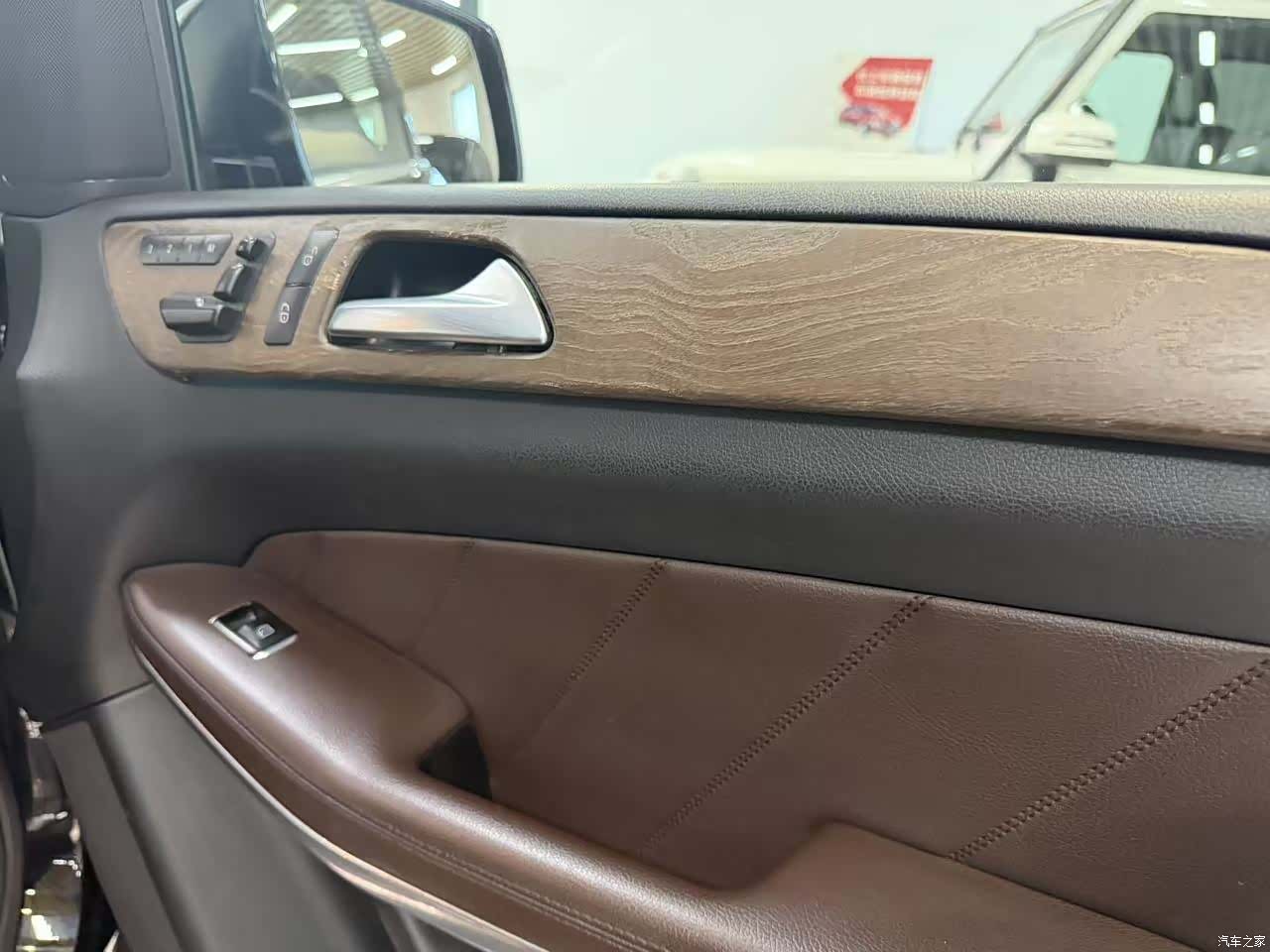 Mercedes-Benz GL-Class, 2014 13