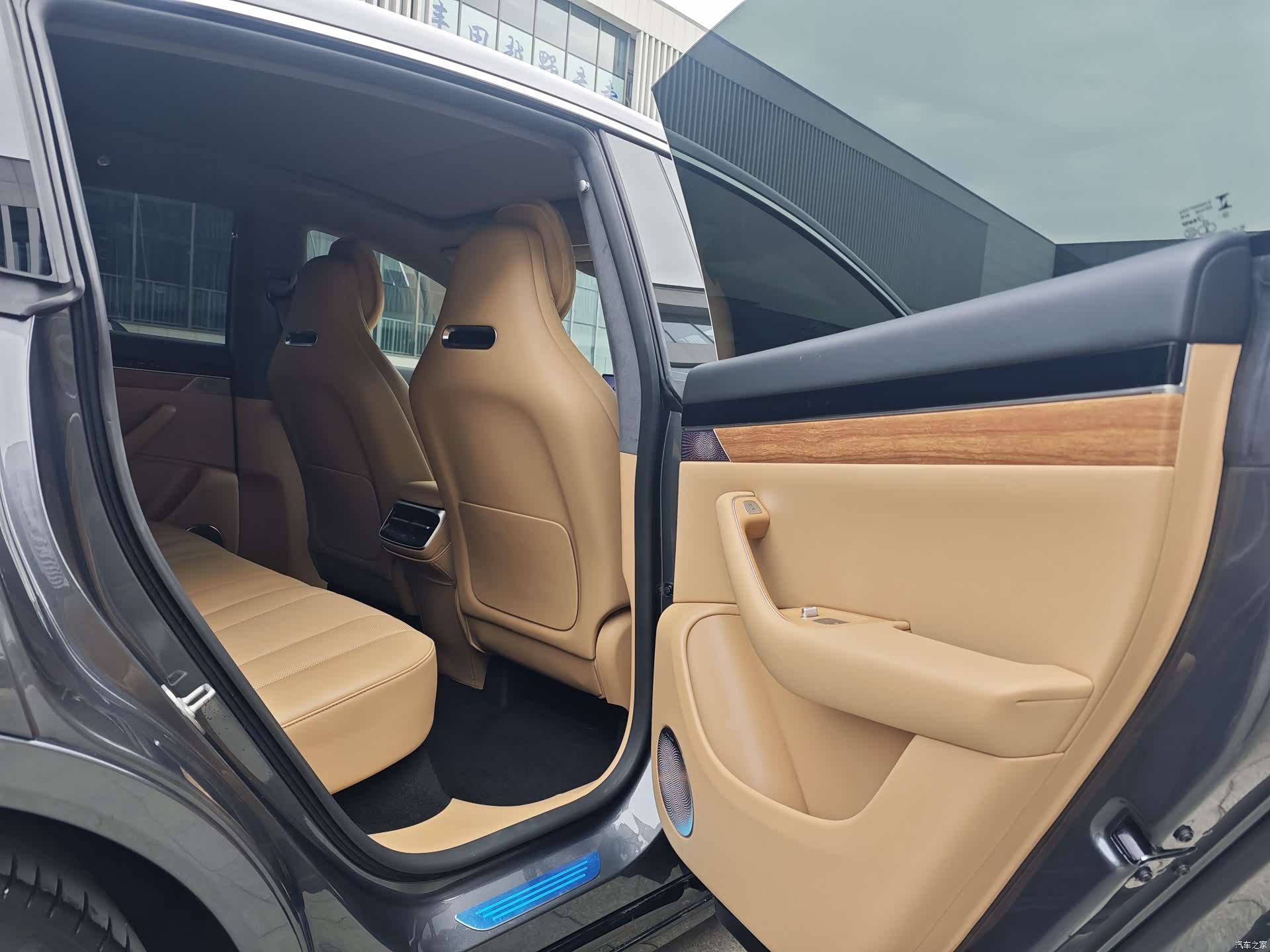 Luxeed R7, 2024 16
