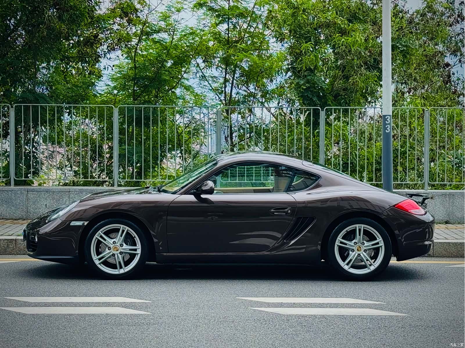 Porsche Cayman, 2010 3