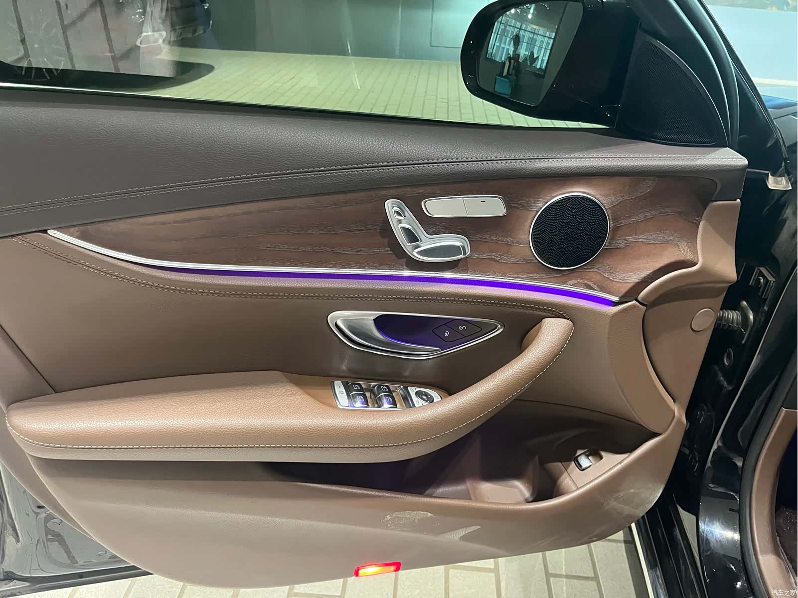 Mercedes-Benz E-Class, 2019 14