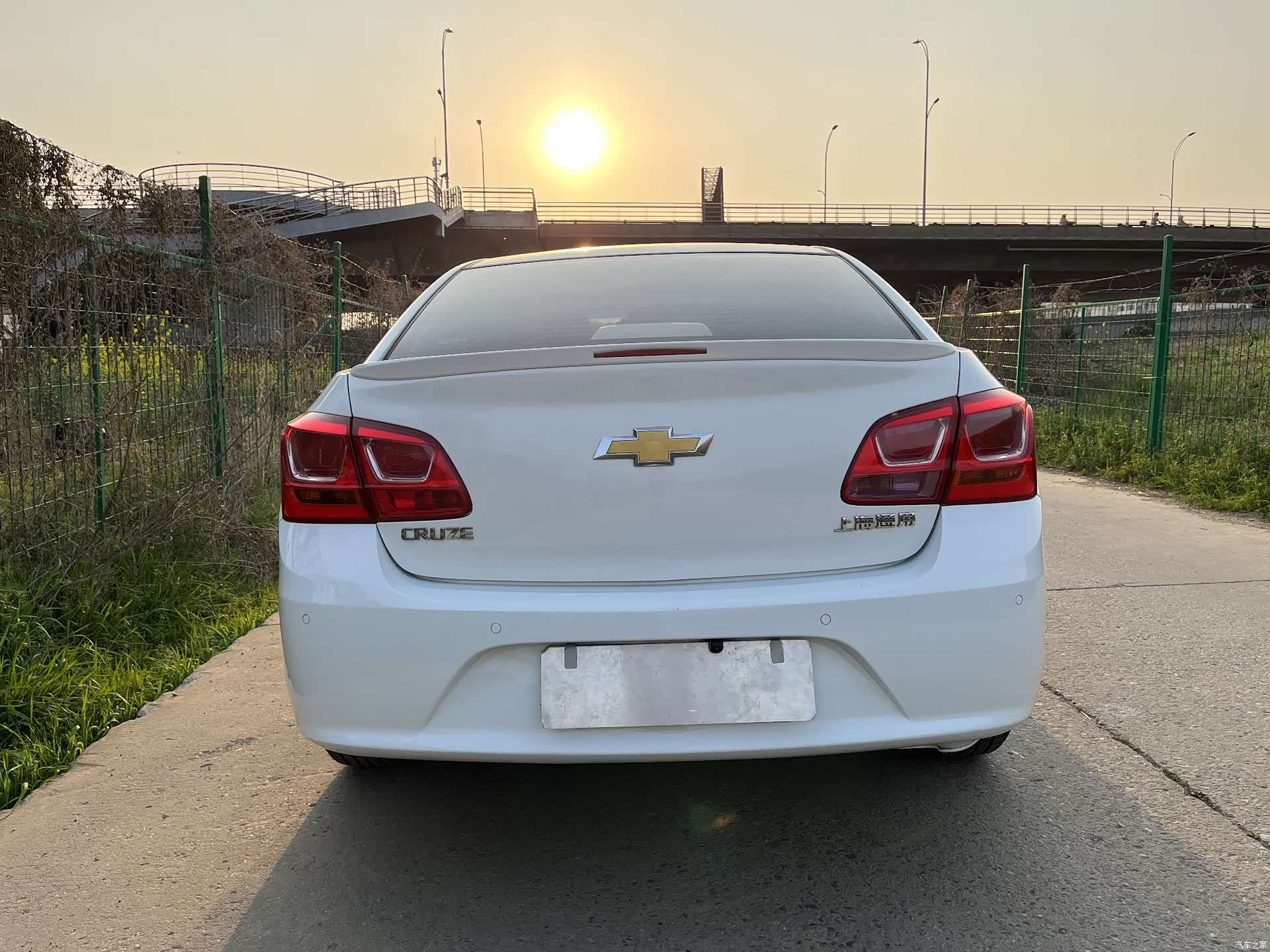 Chevrolet SE, 2015 13