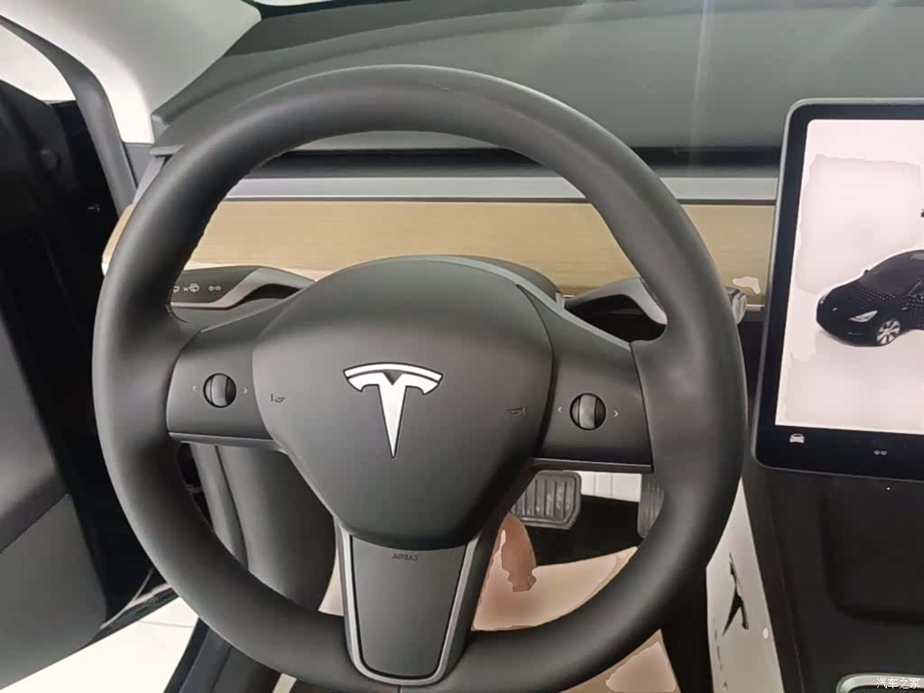 Tesla Model Y, 2023 11