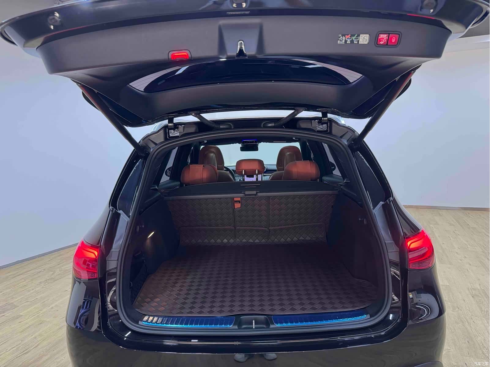 Mercedes-Benz GLC, 2023 29