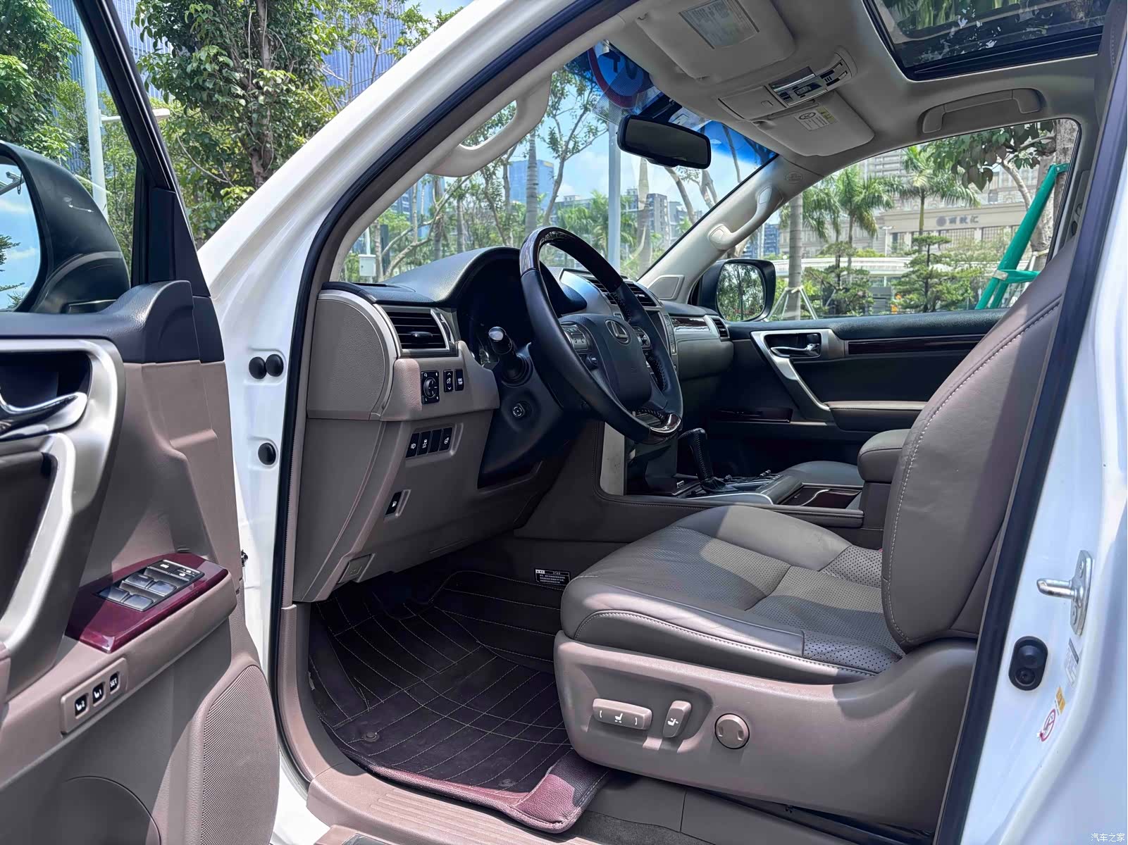 Lexus GX, 2016 7