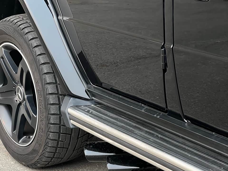 Mercedes-Benz G-class