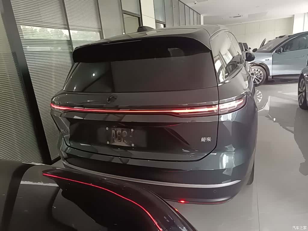 NIO ES8, 2024 6