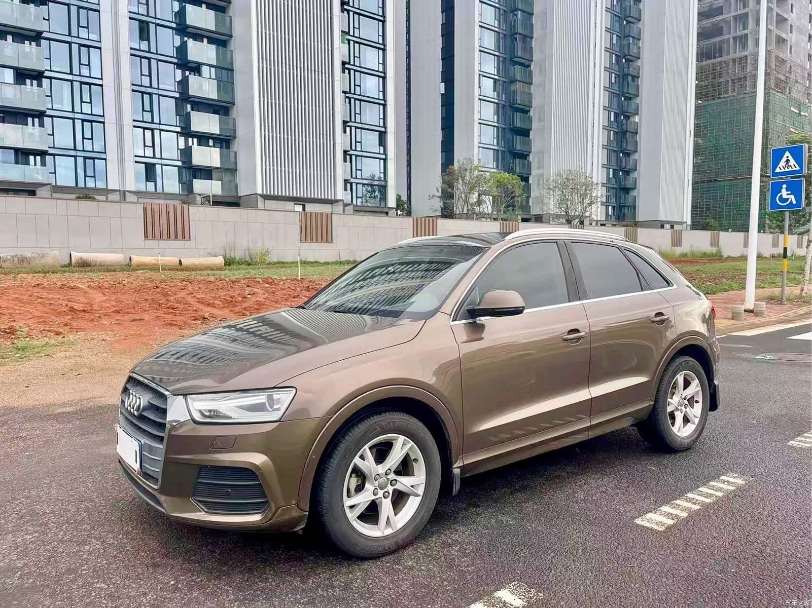Audi Q3, 2017 1