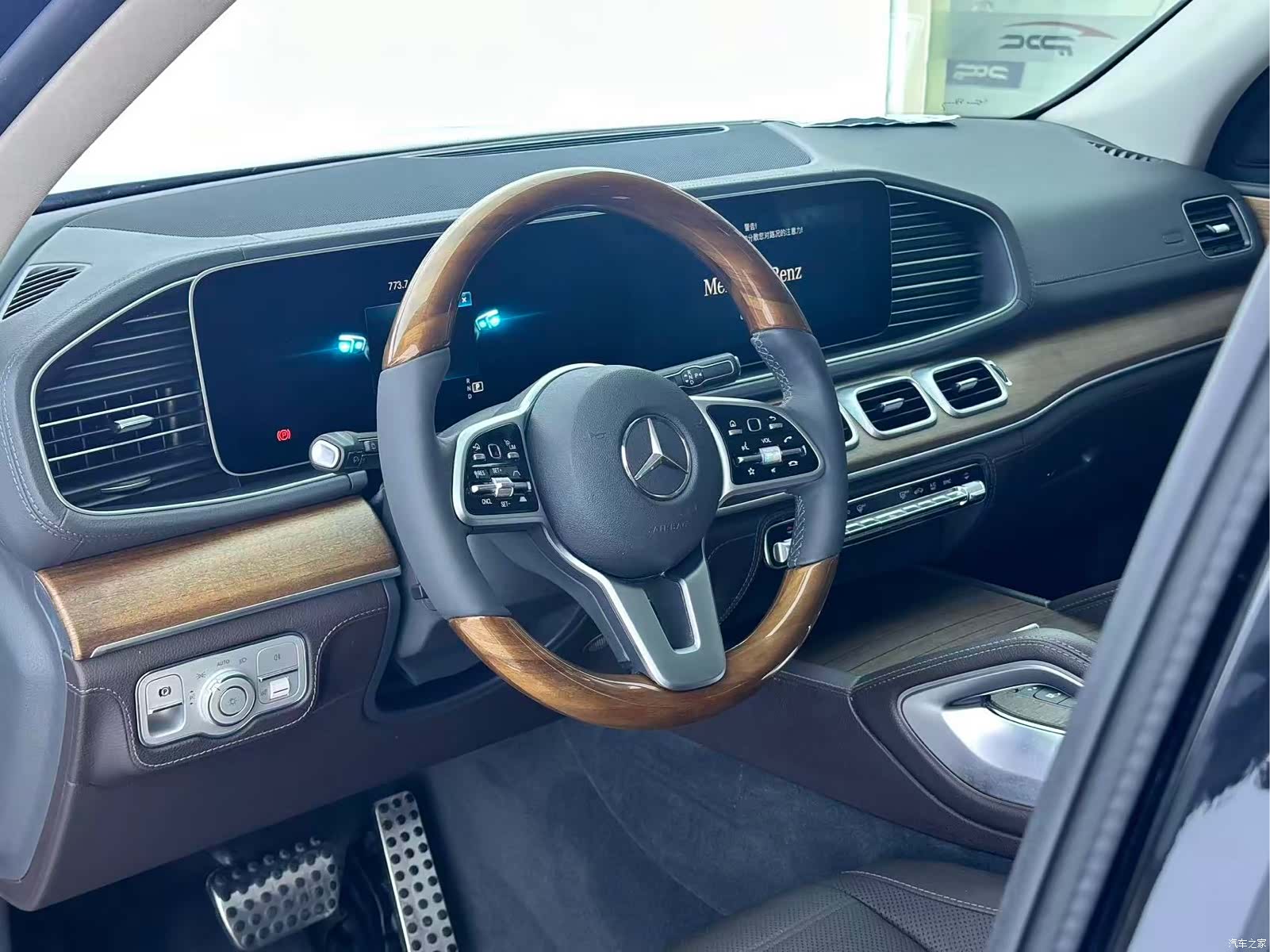Mercedes-Benz GLS, 2020 6