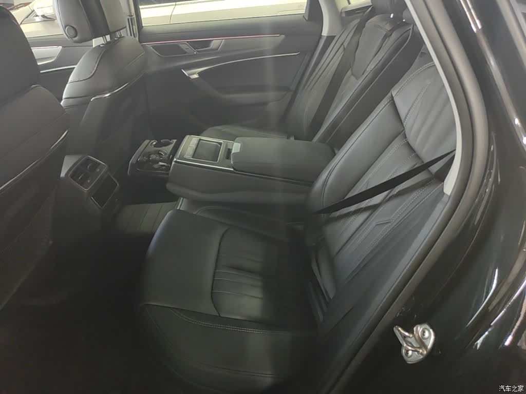 Audi A6L, 2024 17
