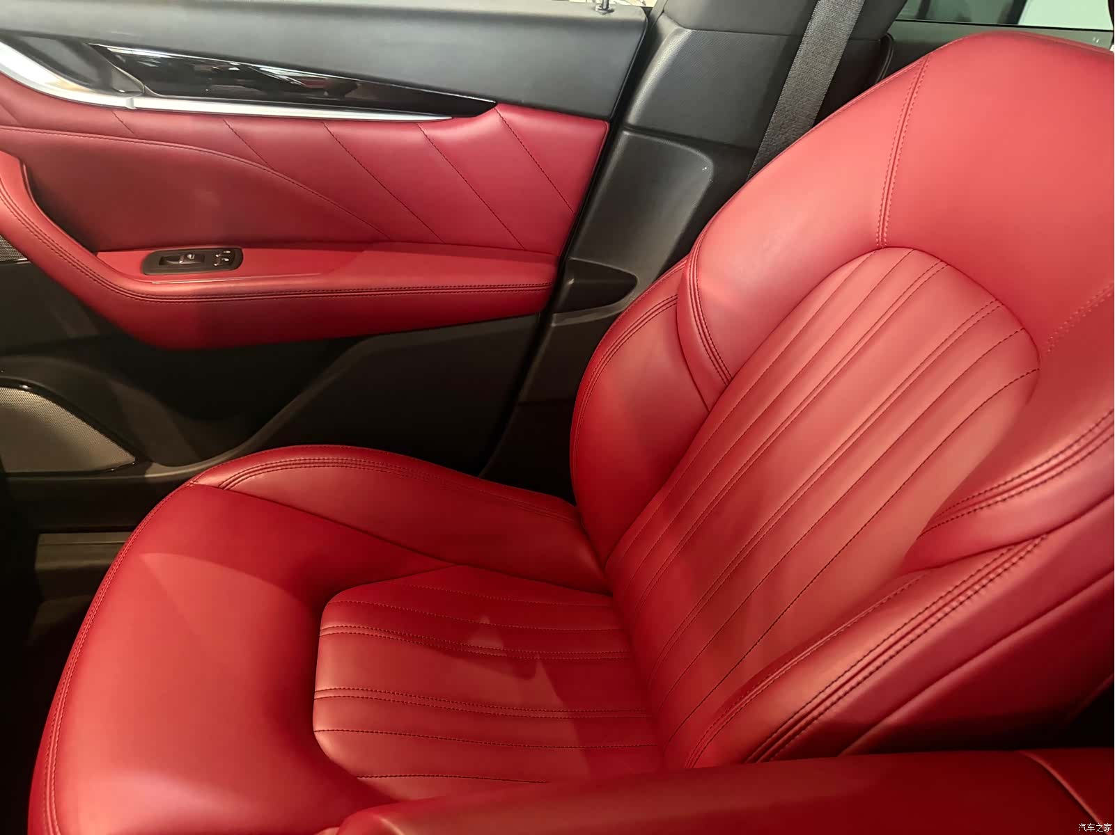 Maserati Levante, 2021 16