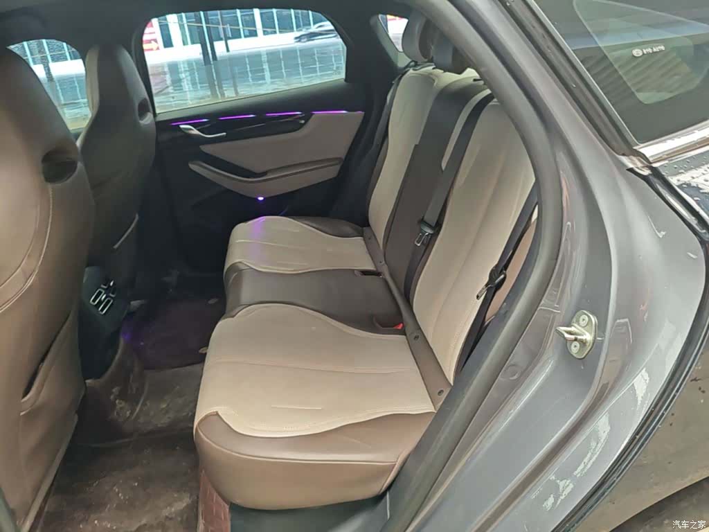 BYD Qin, 2024 17
