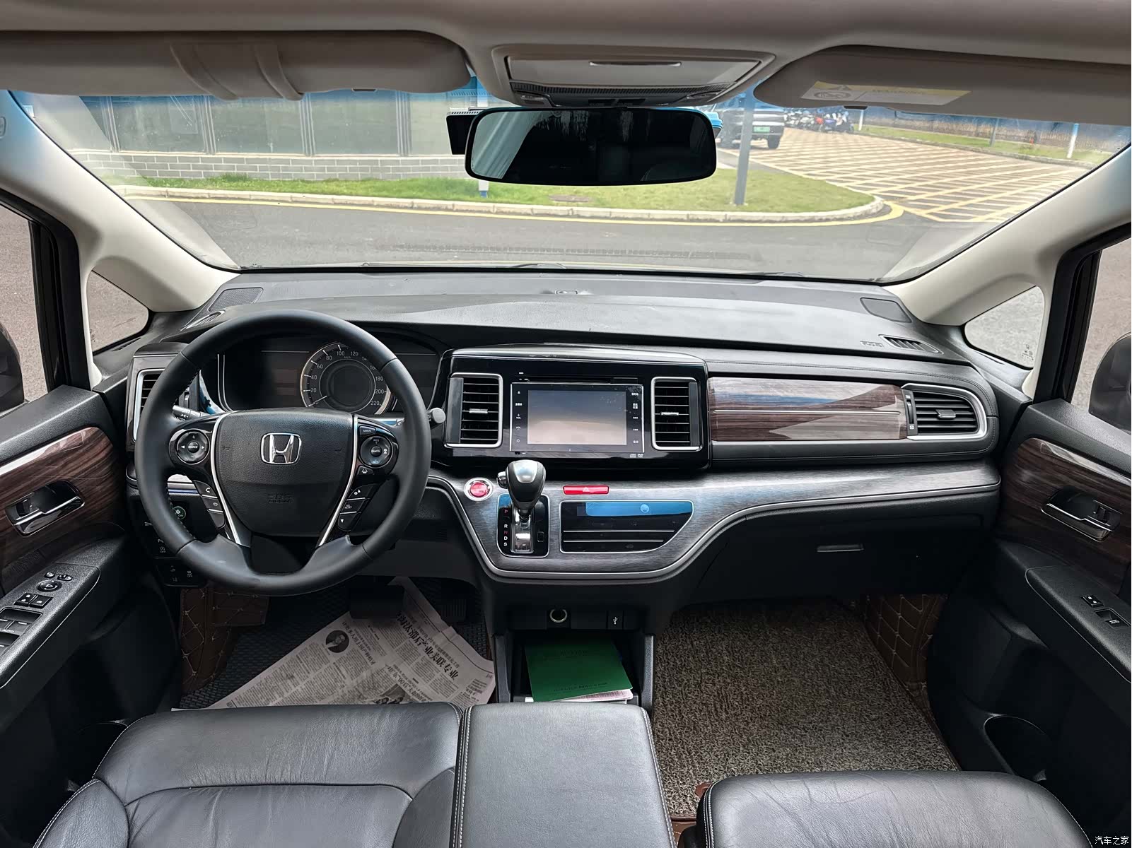 Honda Elysion, 2016 6