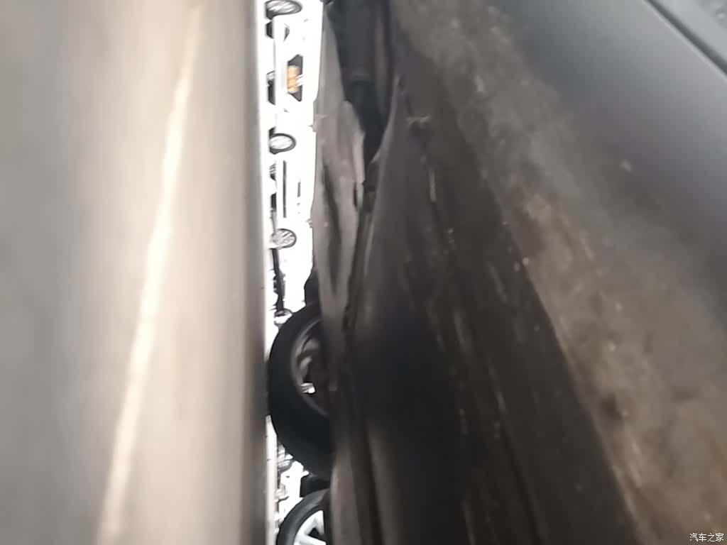 Tesla Model Y, 2023 22