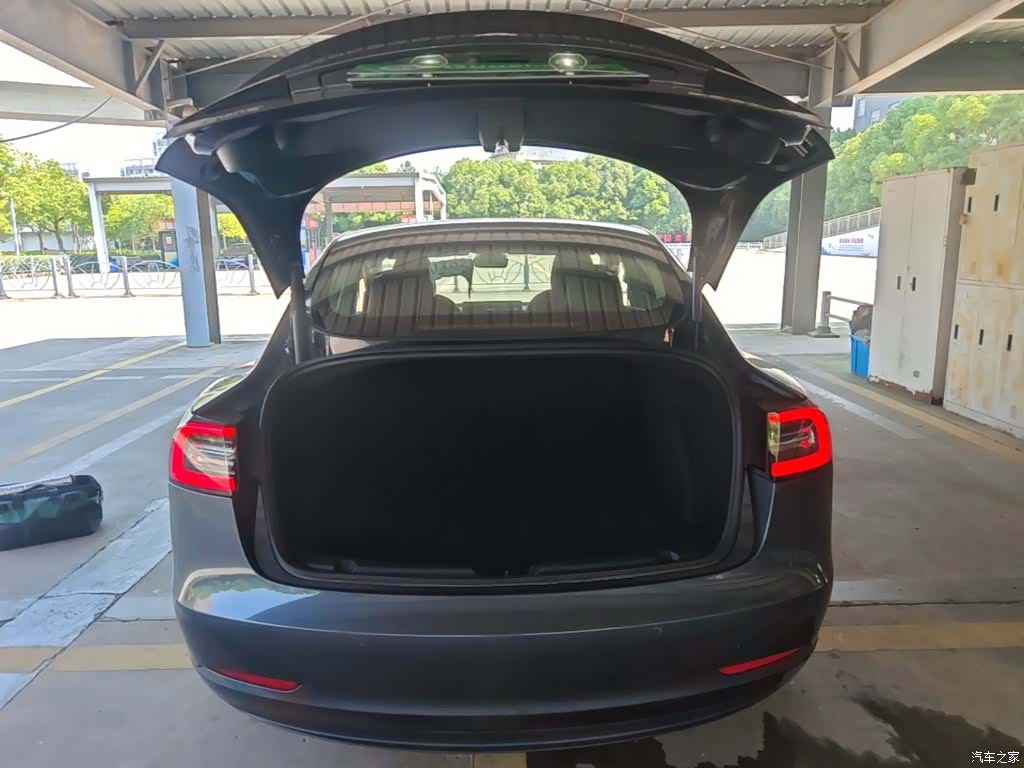 Tesla Model 3, 2021 19