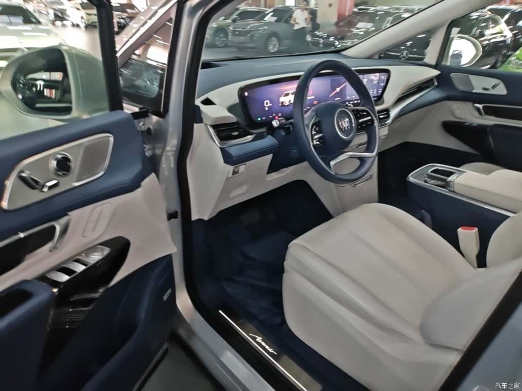 Buick Century, 2025 12