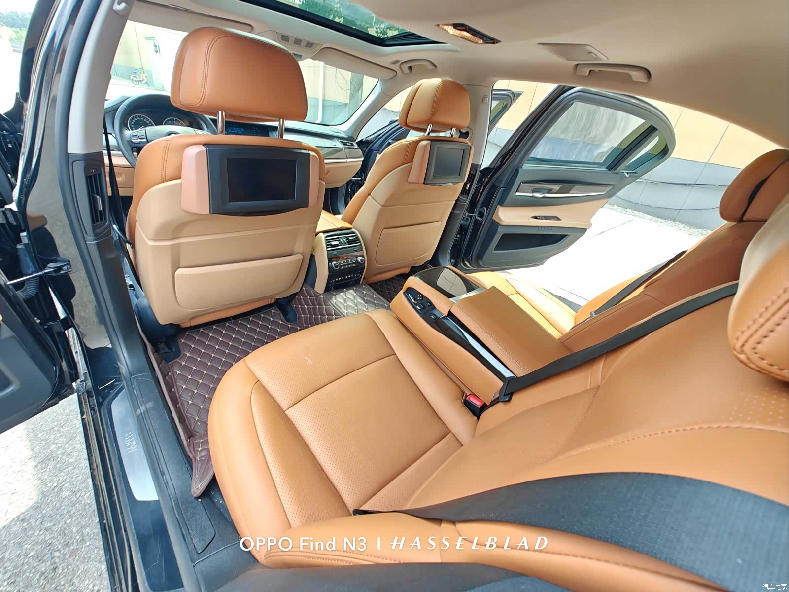 BMW 7 Series, 2012 10