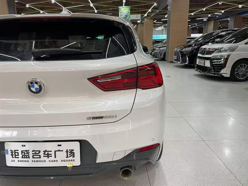 BMW X2