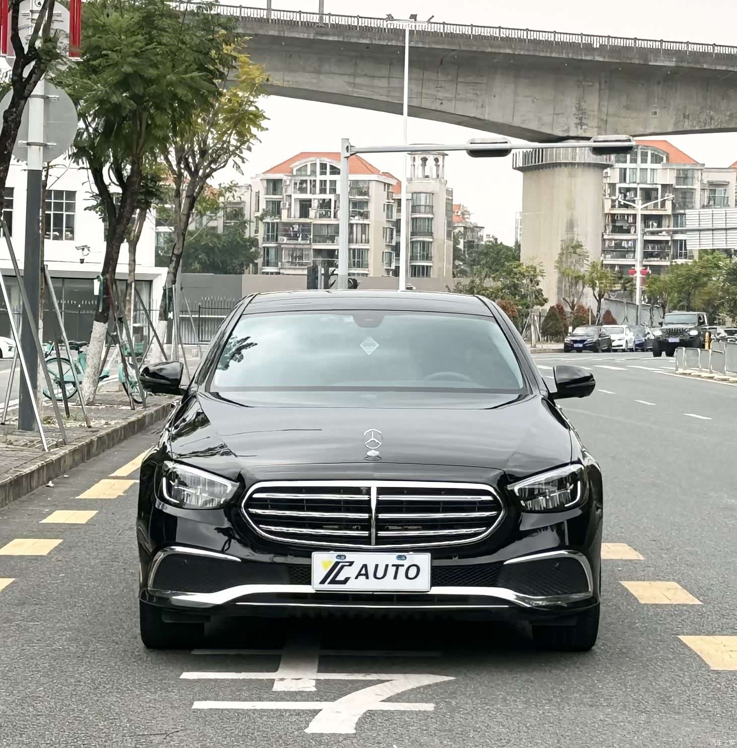 Mercedes-Benz E-Class, 2022 2