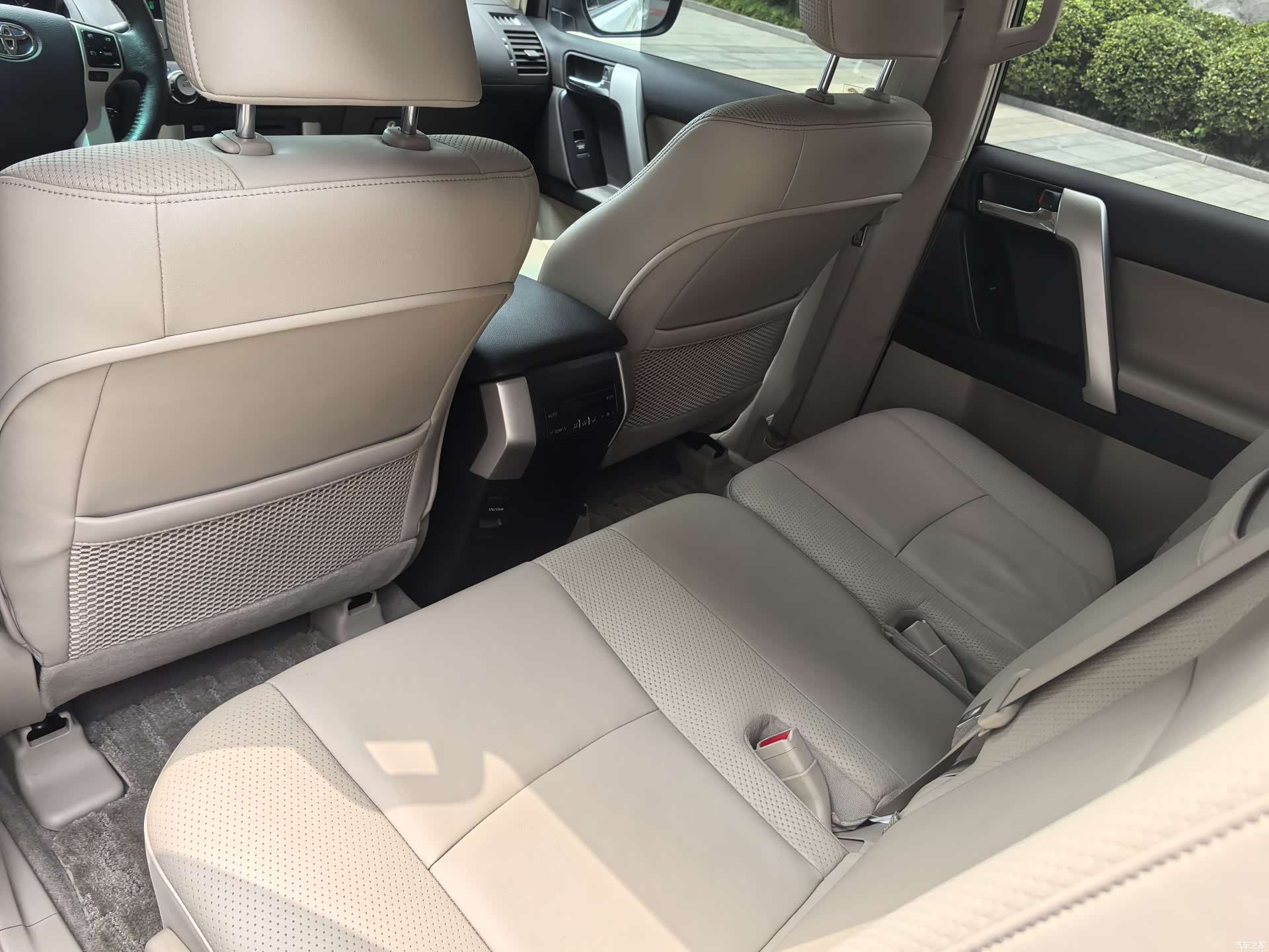 Toyota Prado, 2013 21