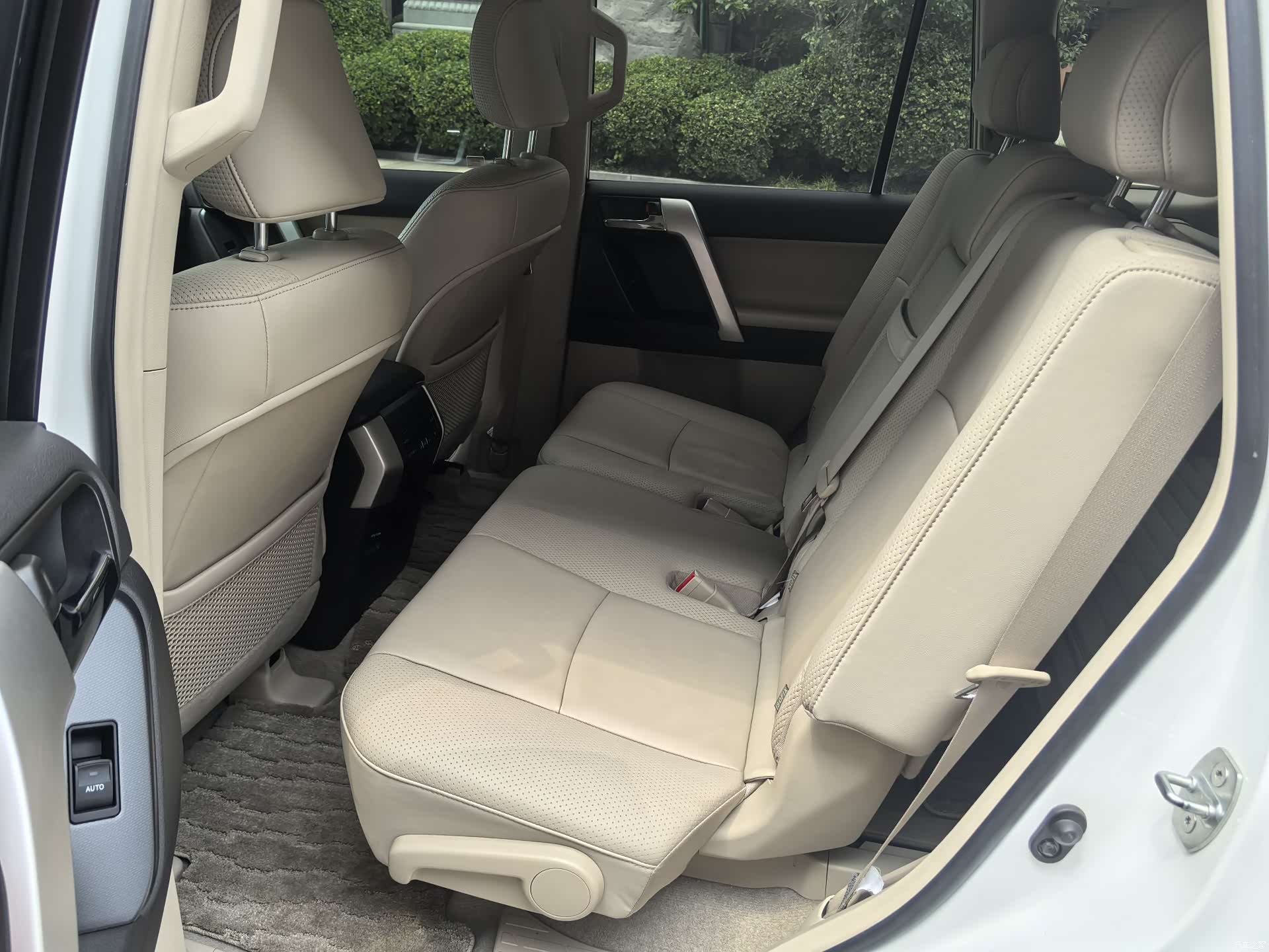 Toyota Prado, 2013 22