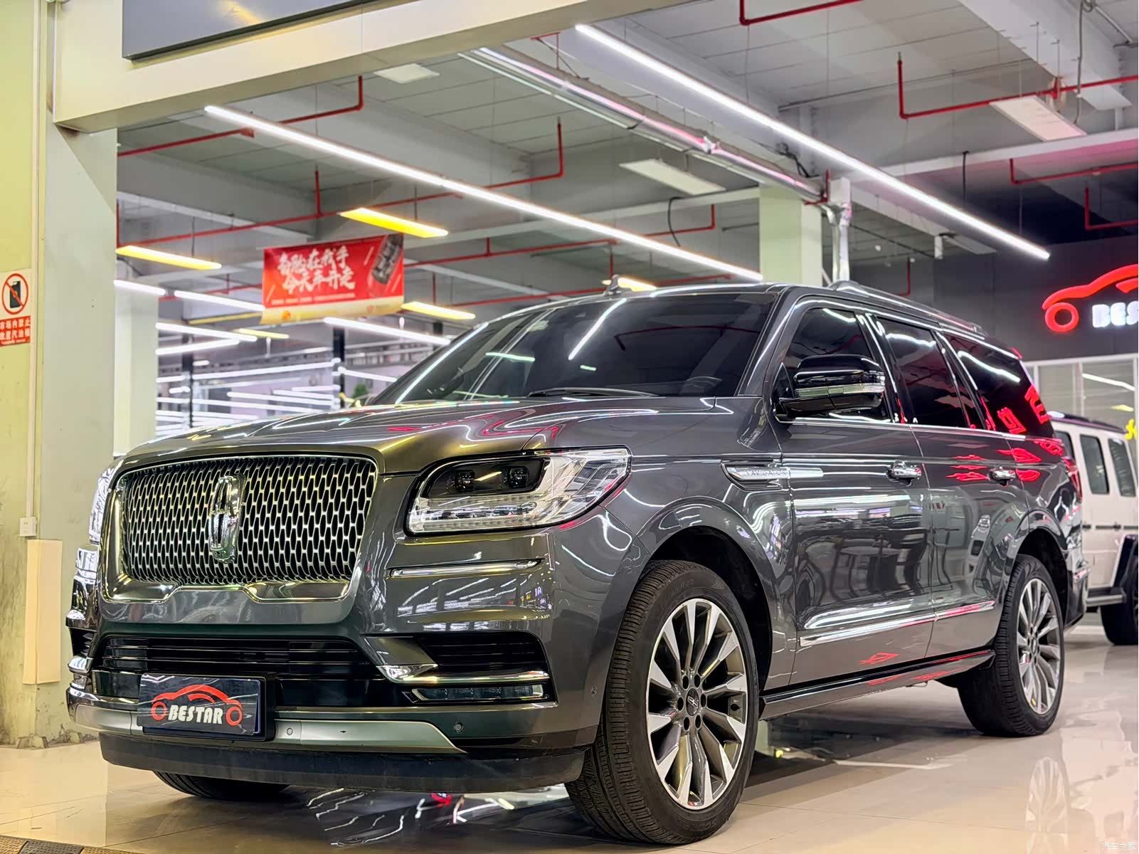 Lincoln Navigator, 2018 2