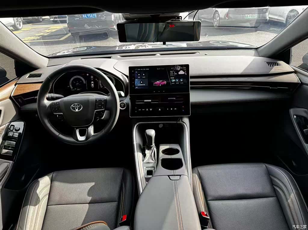 Toyota Avalon, 2025 6