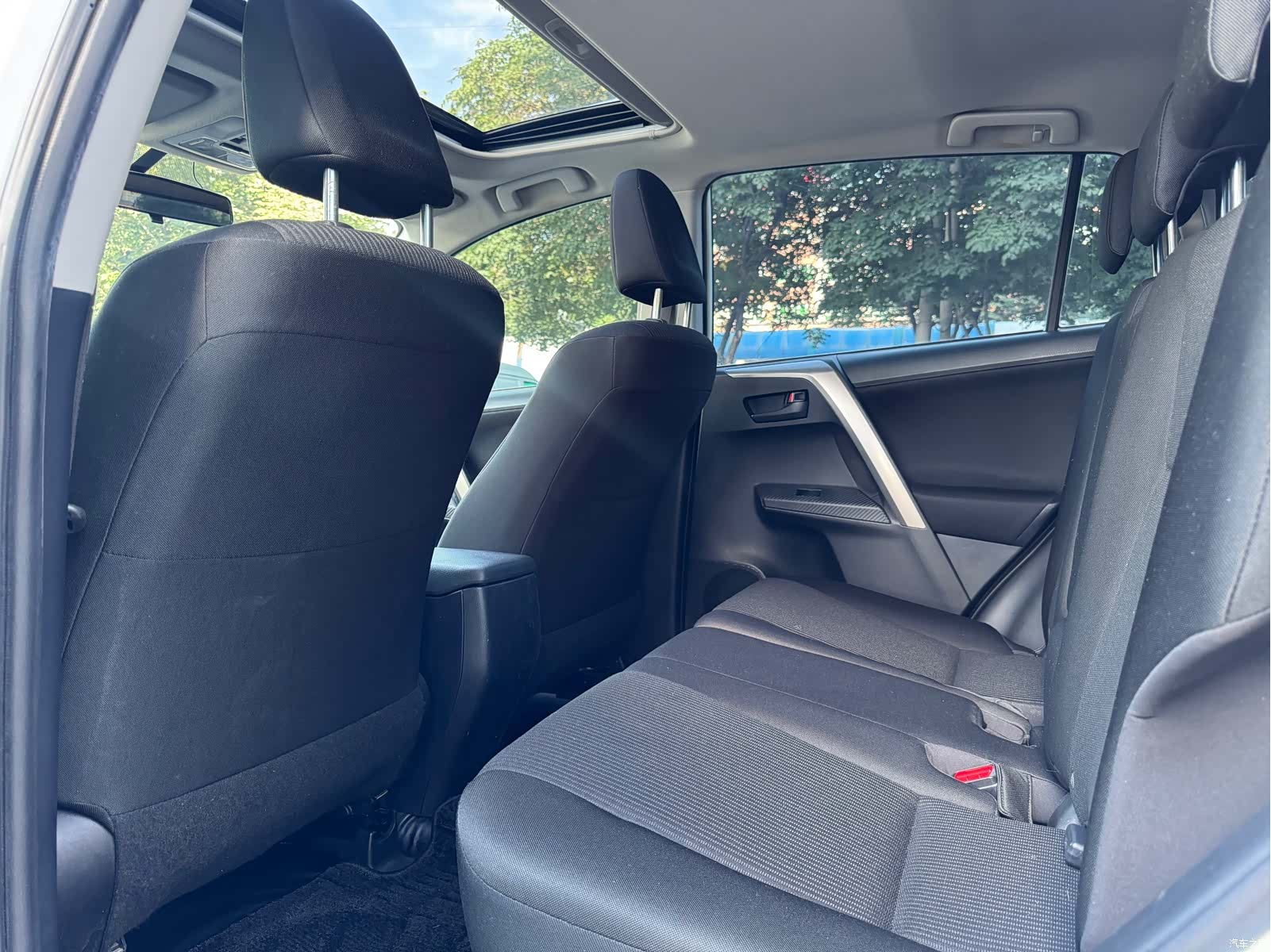Toyota RAV4, 2016 22