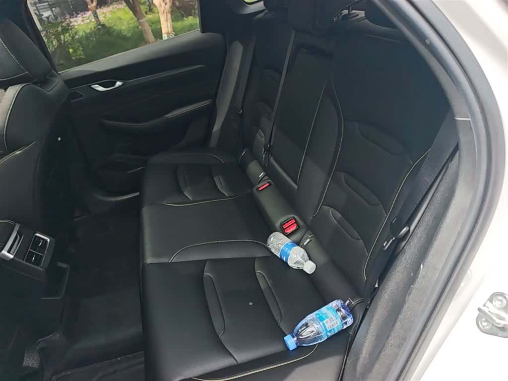 Geely Preface, 2024 17
