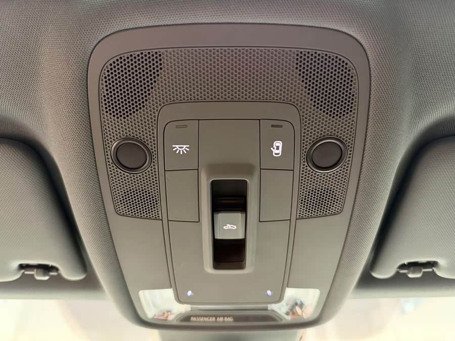 Audi A3 2023, фото 17