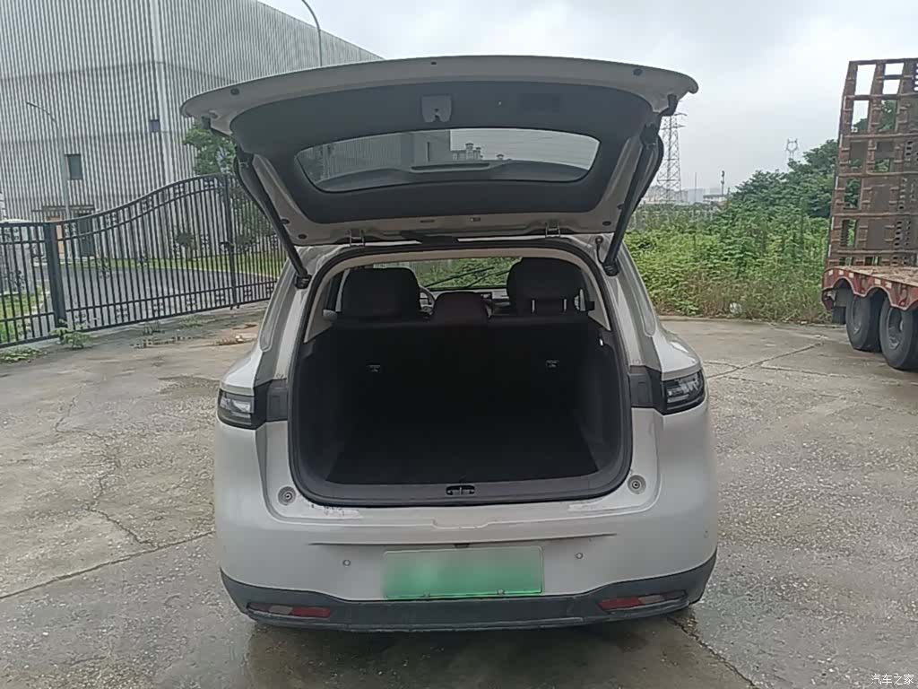 Leapmotor B10, 2025 19