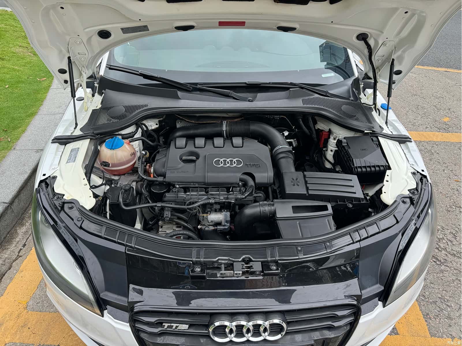 Audi TT, 2011 12