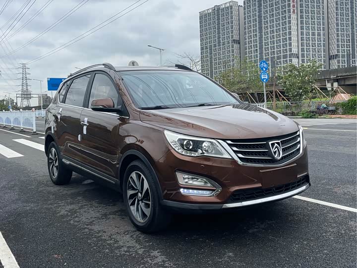 Baojun 560 2015 1.8L МКПП Люкс