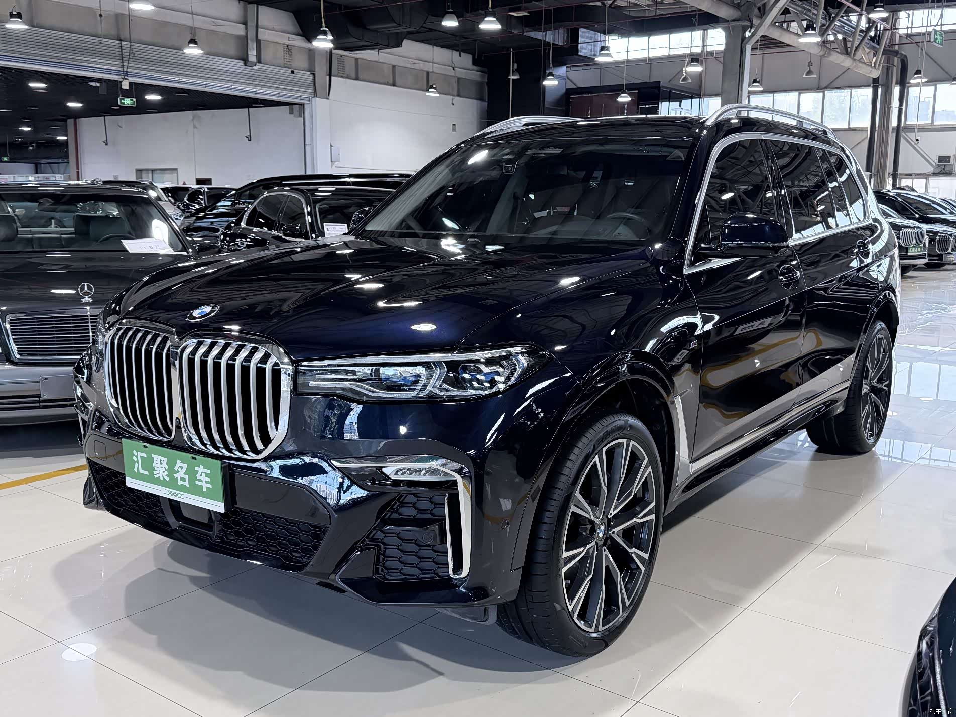 BMW X7, 2023 1