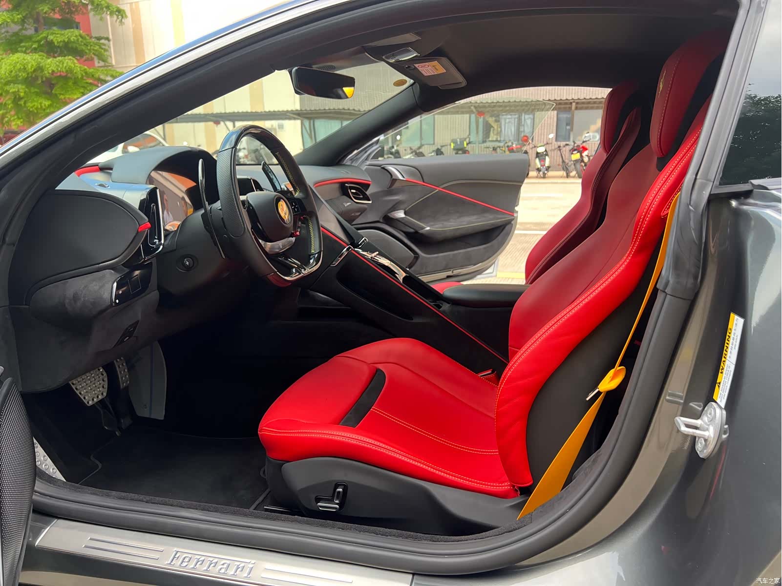 Ferrari Roma, 2023 8