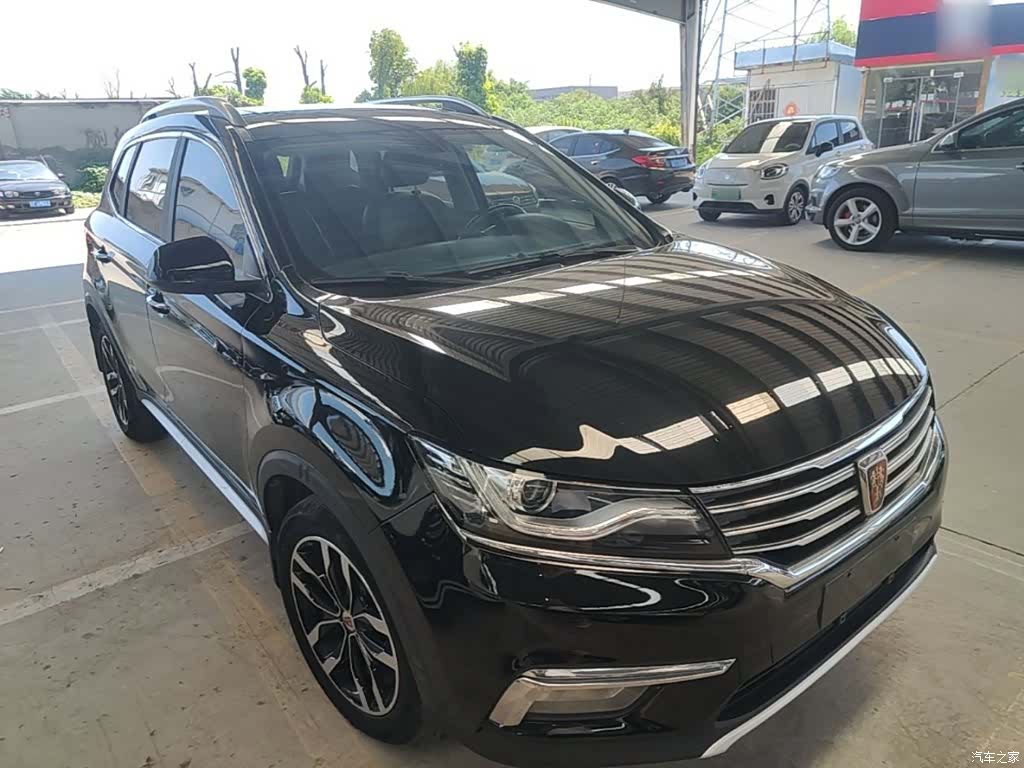 Roewe RX5, 2017 4