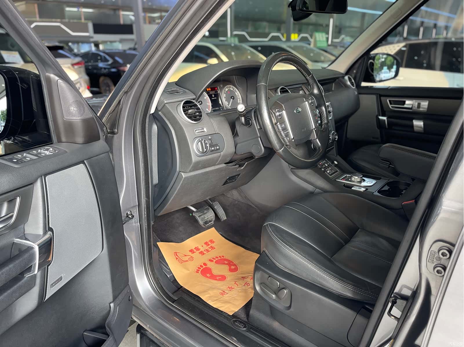 Land Rover Discovery, 2016 4