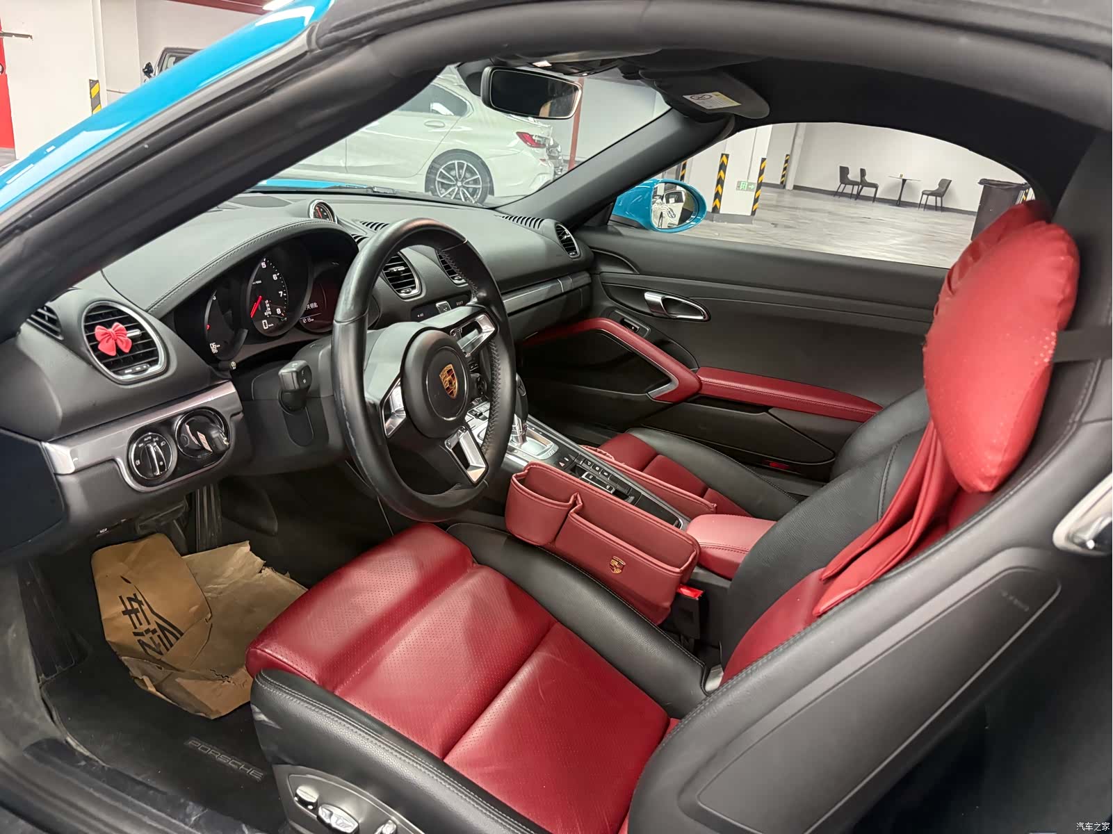Porsche Boxster, 2018 4