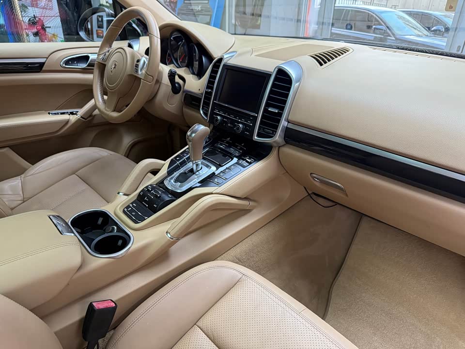 Porsche Cayenne Porsche Cayenne