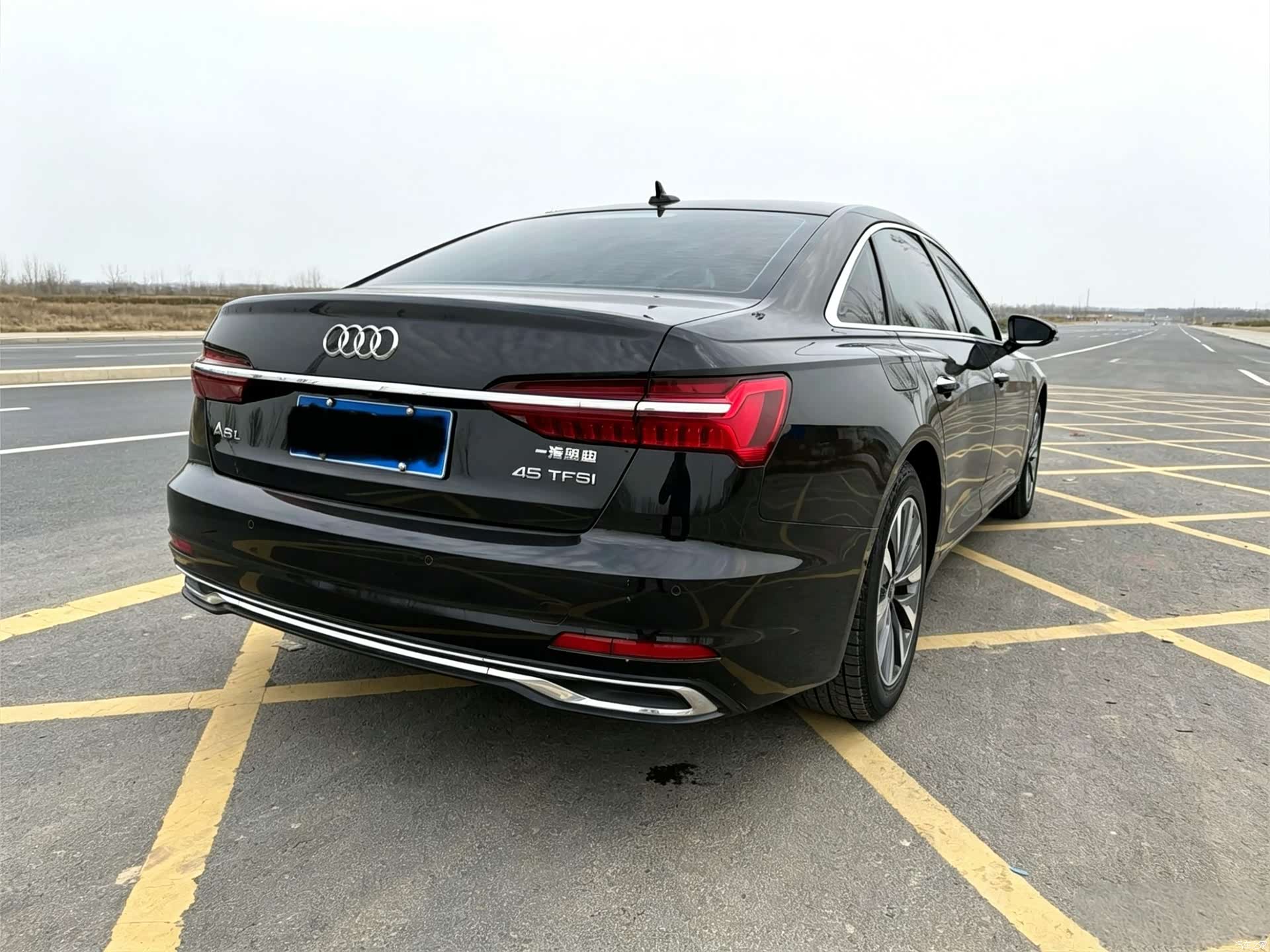 Audi A6L, 2023 все фото