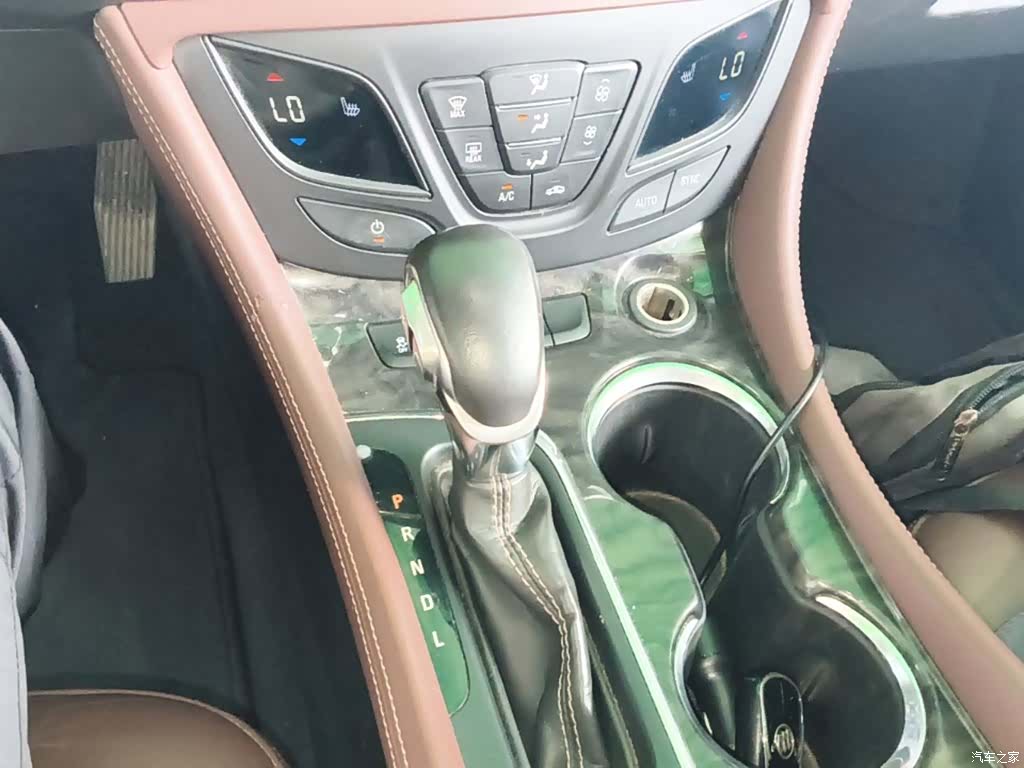 Buick Envision Plus, 2015 14