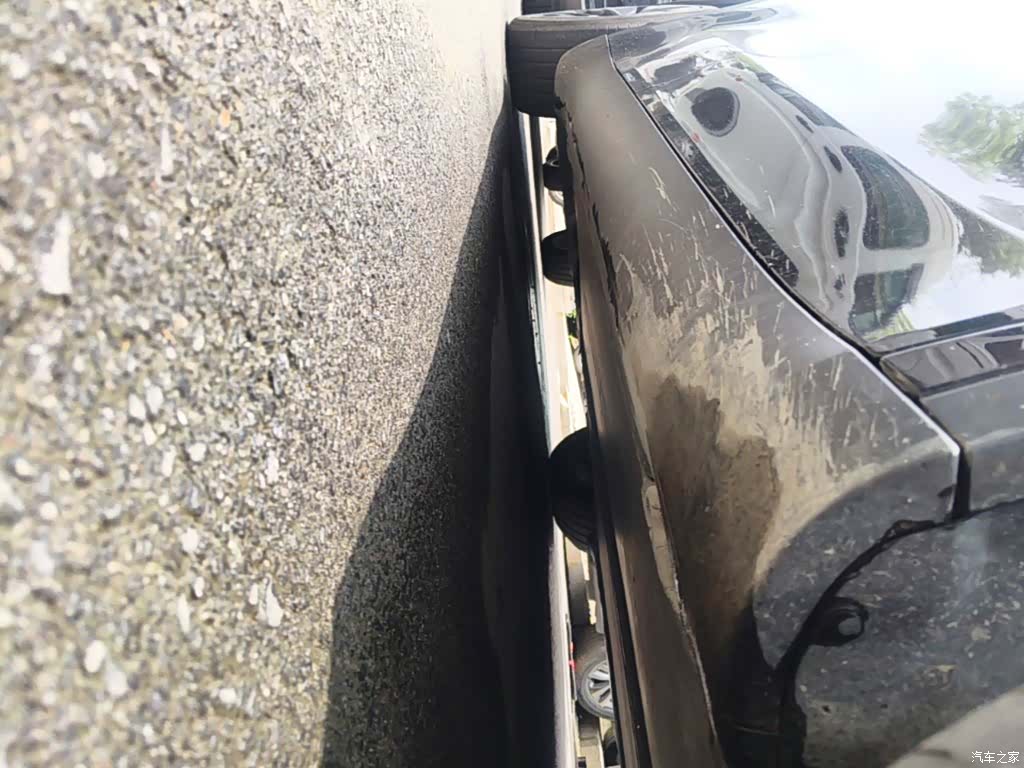Tesla Model Y, 2024 все фото