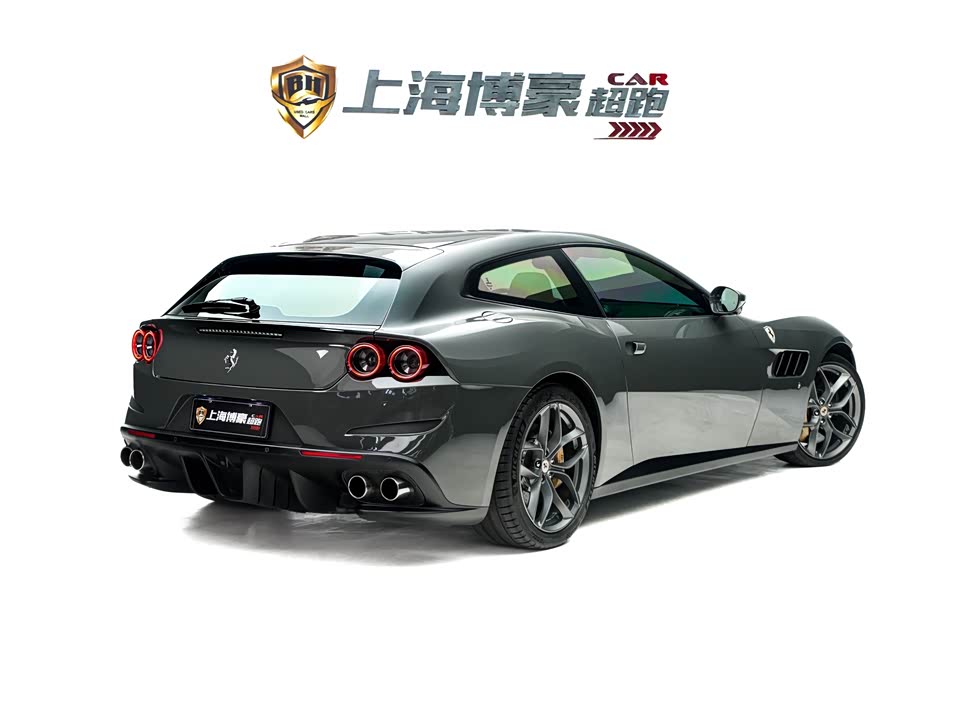 Ferrari GTC4Lusso